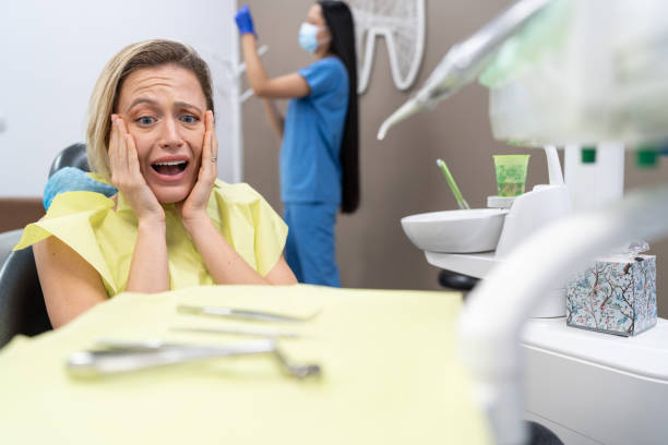 Best Emergency Dentist for Lost Fillings or Crowns in Svis, IL
